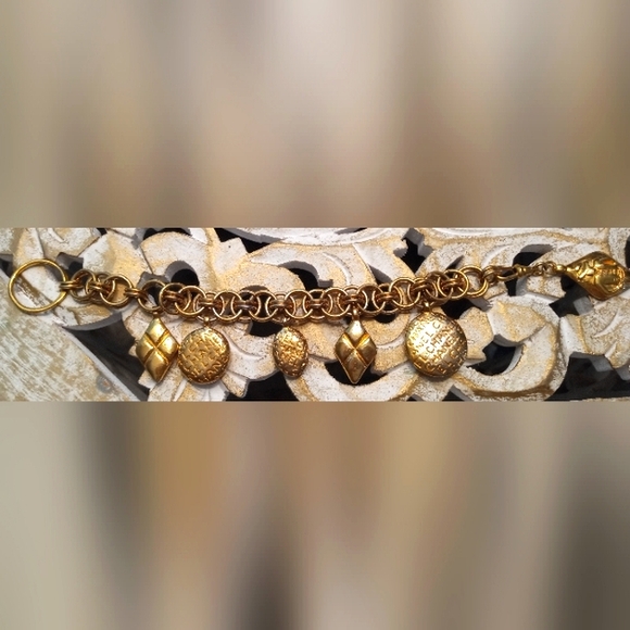 Chanel Gold Charm Bracelet - 100% Authentic - Picture 6 of 8